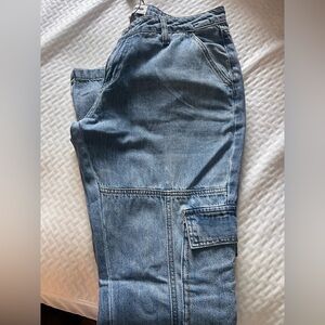 Fashion Nova Low Rise Cargo Flare Jeans – Size 11